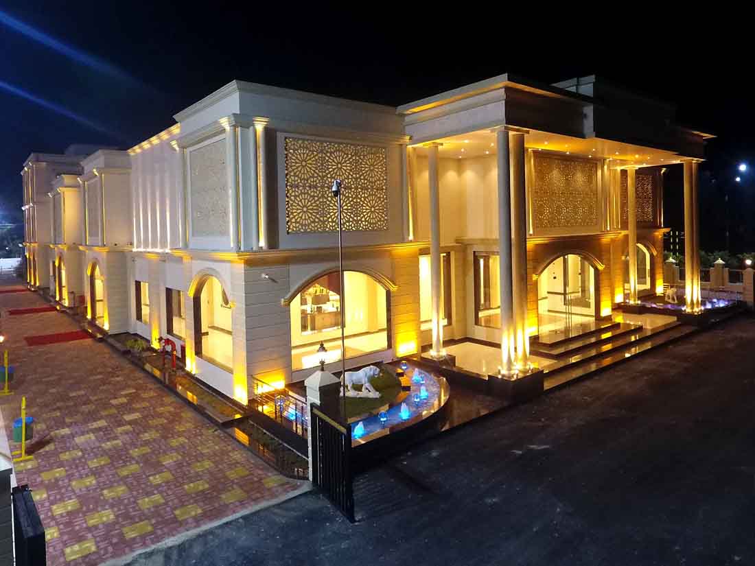 Mayur Hotal